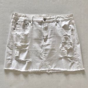 American Eagle Women’s Denim Skirt: Size 14